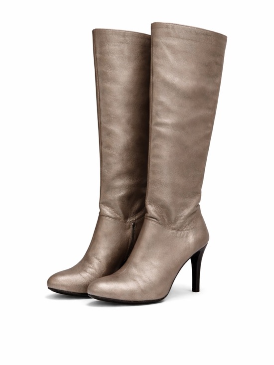 Stuart Weitzman Shoes - Stuart Weitzman Over the Knee boots - size 6.5